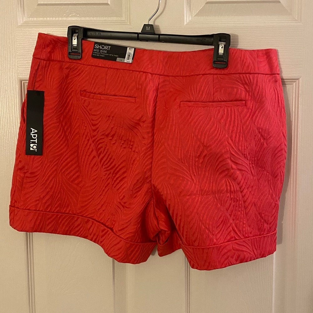 New Apt 9 Shorts Size 14